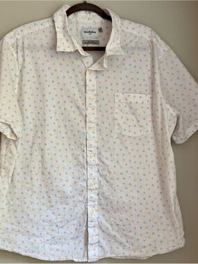 Goodfellow & Co White Short-Sleeve Button-Up Shirt with Subtle Print